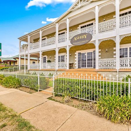 Quality Inn Ashby House Тамуорт Экстерьер фото