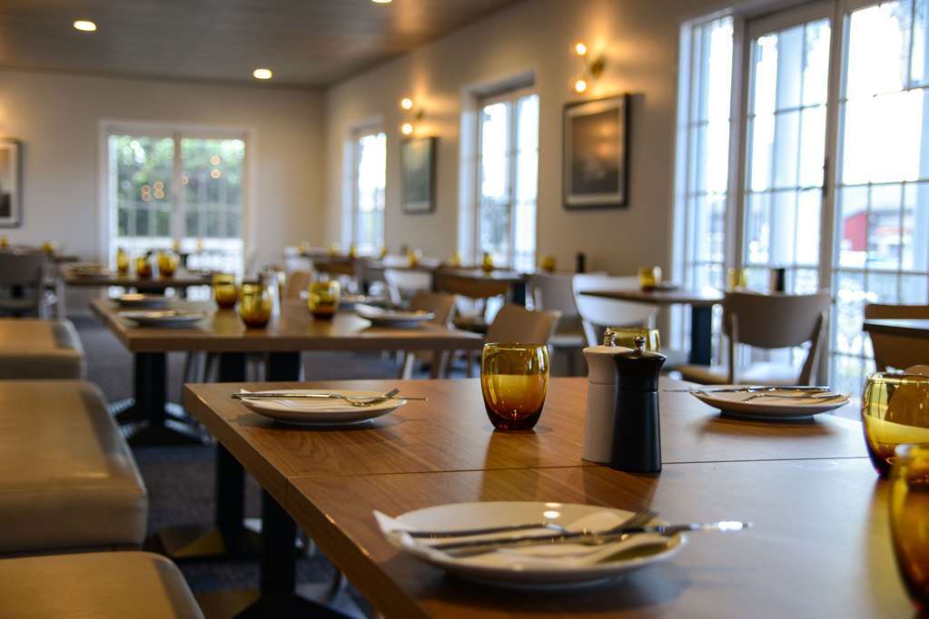 Quality Inn Ashby House Тамуорт Ресторан фото